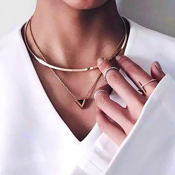 ⚜️[𝟯/$𝟭𝟴]⚜️Gold Rigid Neck Collar Choker NEW - Picture 6 of 9